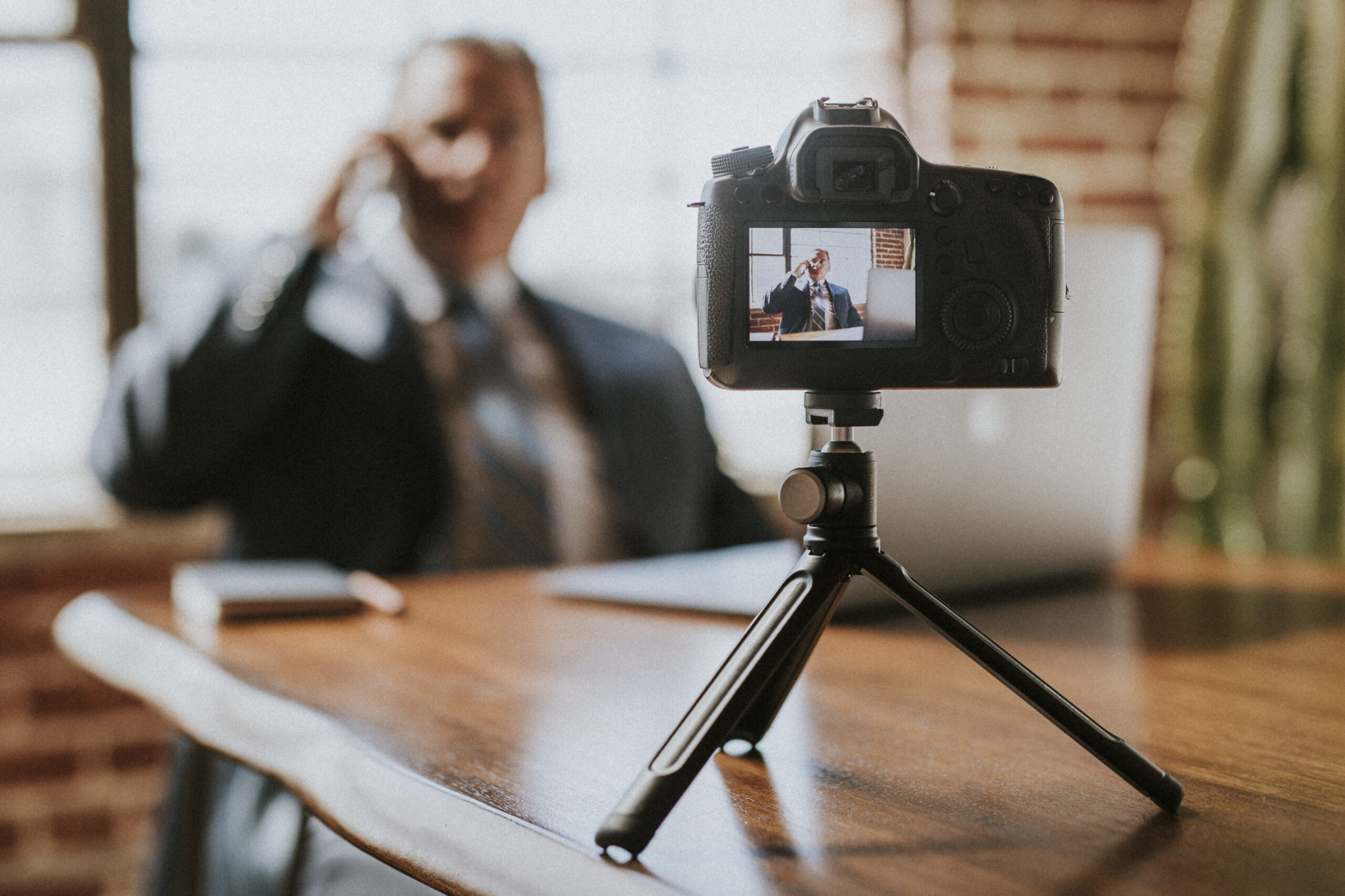 Crestron’s 1 Beyond Cameras 2.0 Firmware Update: Redefining the Enterprise Camera System for Hybrid Work